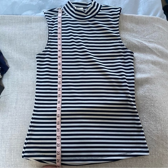 H&M Blue and white striped turtle neck tank top, Size medium 🌷 - Picture 6 of 7